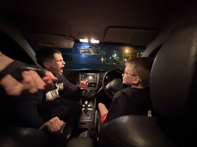 DB4B14DB-5FC4-4A31-8D20-245C4E3B379D_1_105_c