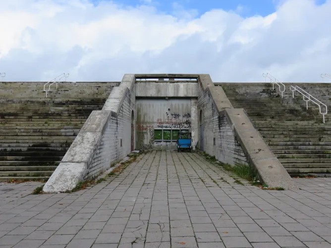 17612321103227701409787813358954